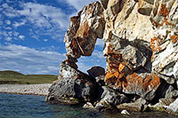 Озеро Байкал. Скалы на мысе Цаган-Хушун. Северный берег Малого Моря.