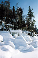 Papakha cliff