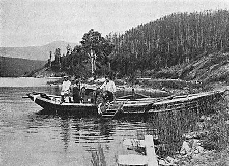 Береговая работа водолаза на Байкале